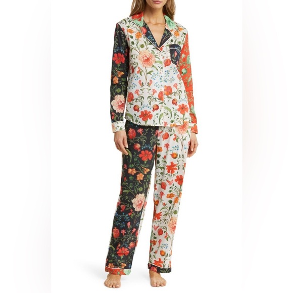 New Desmond & Dempsey Persephone Patchwork Floral Pajama Set - Picture 1 of 10